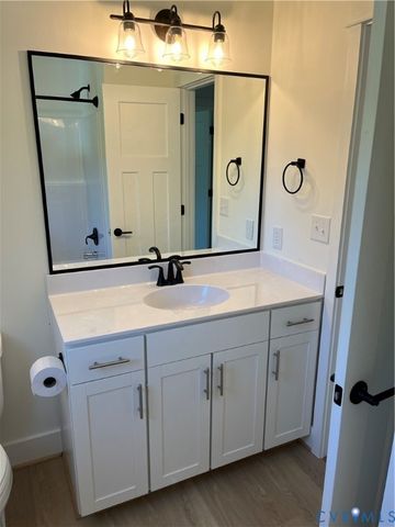 8512 Ackley Ave, Henrico, VA 23228