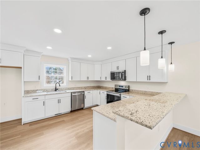 8512 Ackley Ave, Henrico, VA 23228