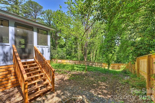 1104 Norris Avenue, Charlotte, NC 28206