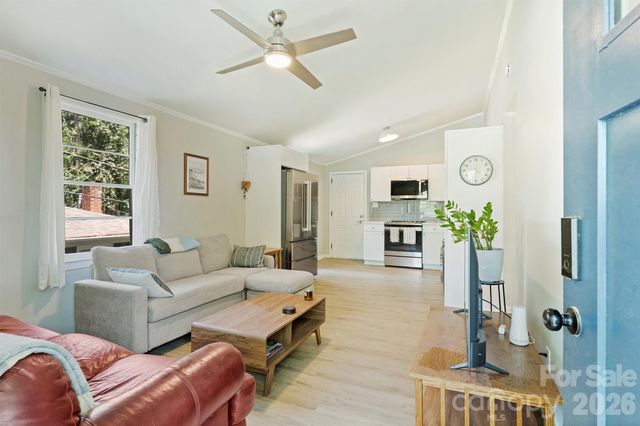 1104 Norris Avenue, Charlotte, NC 28206