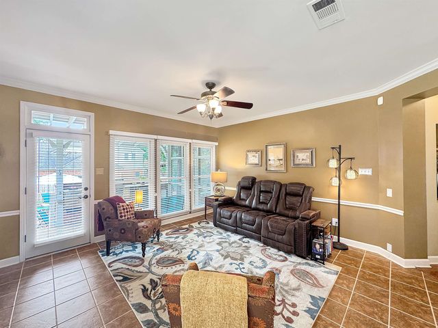 2620 SWEET OAKS CIR, Germantown, TN 38138