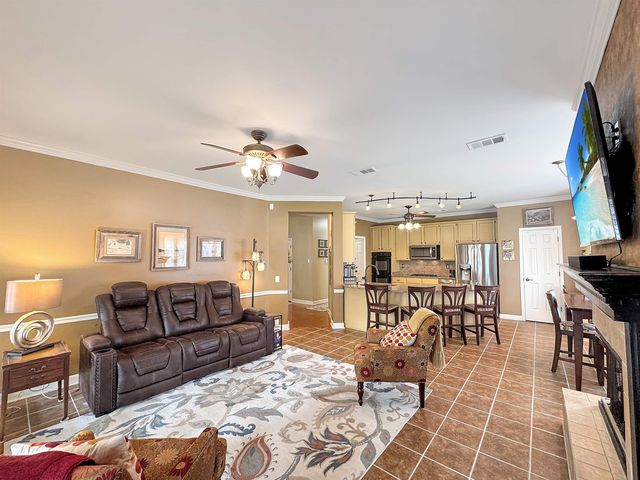 2620 SWEET OAKS CIR, Germantown, TN 38138