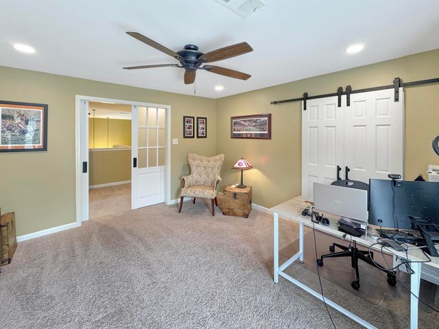 2620 SWEET OAKS CIR, Germantown, TN 38138