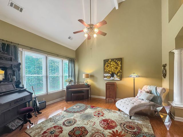 2620 SWEET OAKS CIR, Germantown, TN 38138