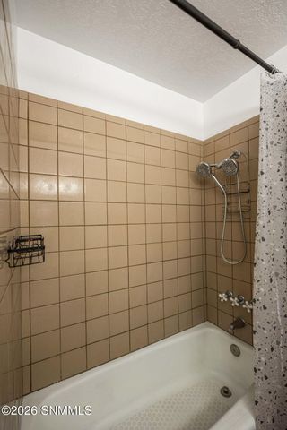 1015 Ferndale Drive, Las Cruces, NM 88005