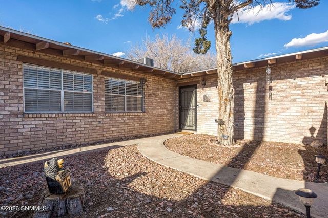 1015 Ferndale Drive, Las Cruces, NM 88005