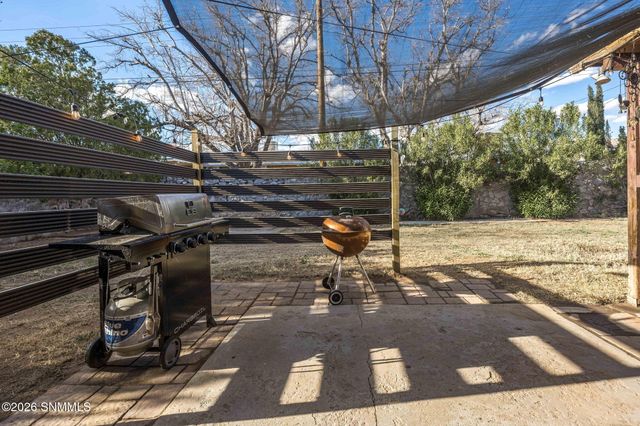 1015 Ferndale Drive, Las Cruces, NM 88005
