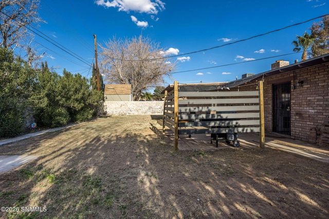 1015 Ferndale Drive, Las Cruces, NM 88005
