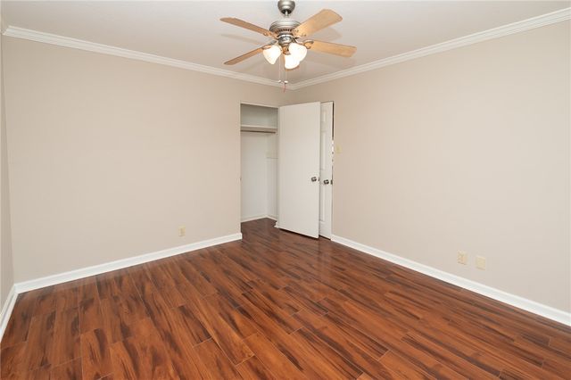 4213 Dolphin Pl, Corpus Christi, TX 78411