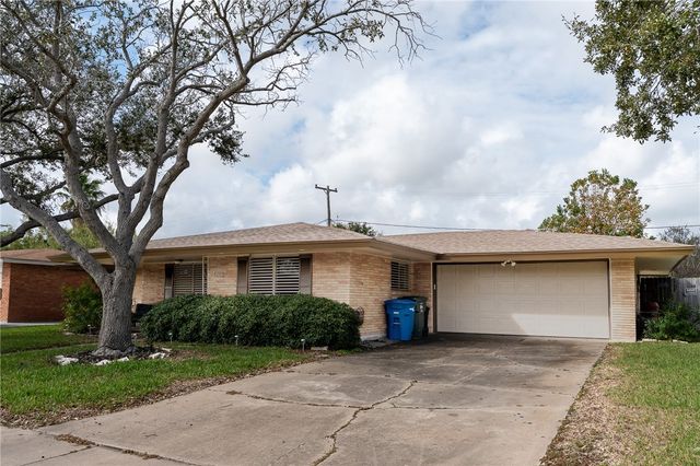 4213 Dolphin Pl, Corpus Christi, TX 78411
