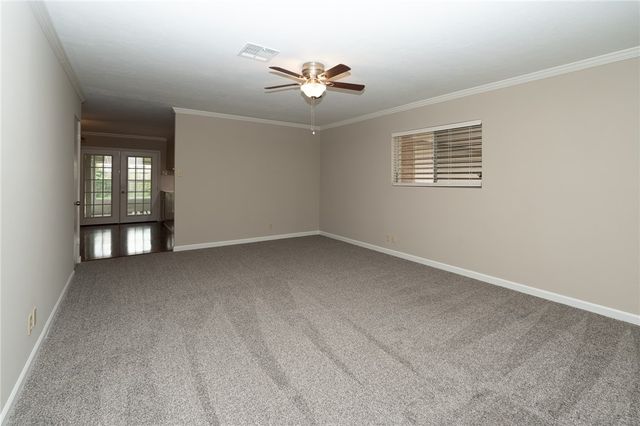 4213 Dolphin Pl, Corpus Christi, TX 78411