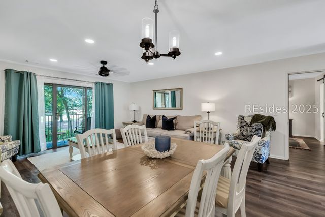 2 Wimbledon Ct Apt 209, Hilton Head Island, SC 29928