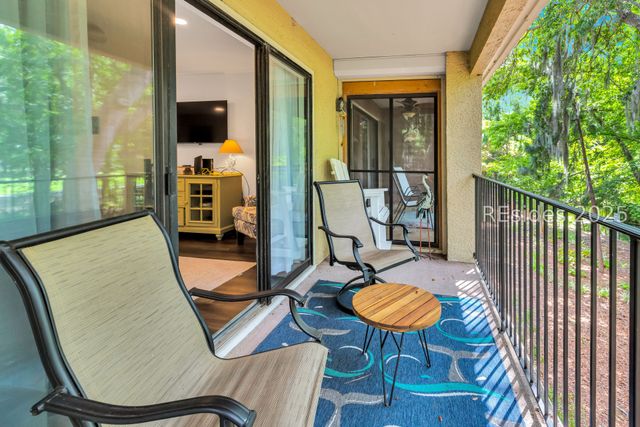 2 Wimbledon Ct Apt 209, Hilton Head Island, SC 29928