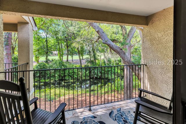 2 Wimbledon Ct Apt 209, Hilton Head Island, SC 29928
