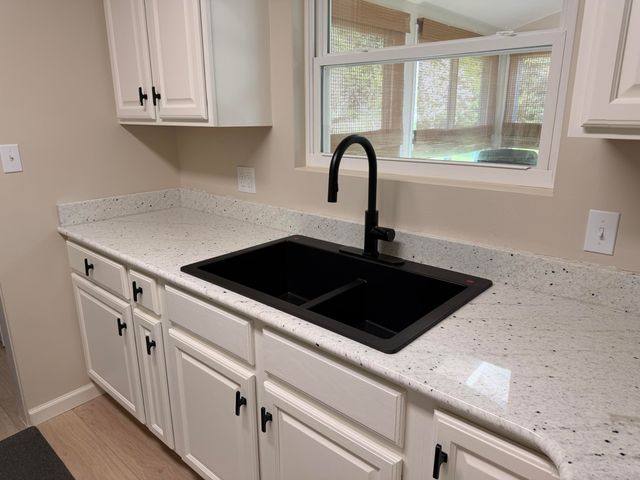 4003 Evergreen Lane, Benton Harbor, MI 49022