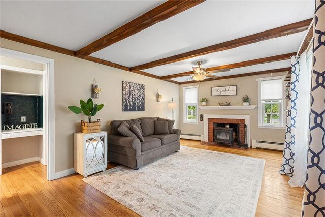 48 Barker Street, Warwick, RI 02888