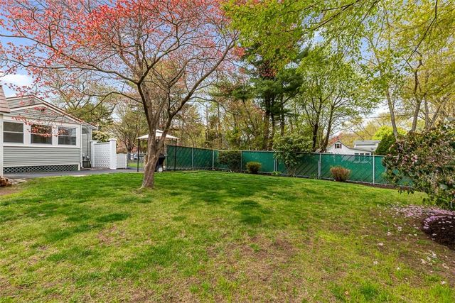 48 Barker Street, Warwick, RI 02888