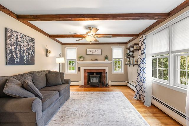 48 Barker Street, Warwick, RI 02888