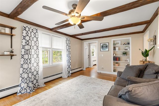 48 Barker Street, Warwick, RI 02888