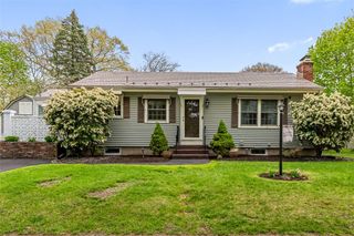 48 Barker Street, Warwick, RI 02888