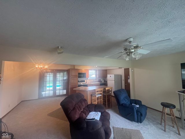 7155 E County Road 150 S, Avon, IN 46123