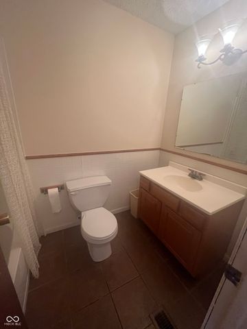 7155 E County Road 150 S, Avon, IN 46123