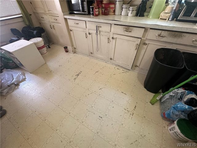 1634 Linwood Avenue, Niagara Falls, NY 14305