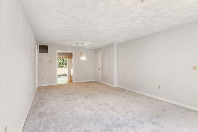 396 Boston Rd 302, Billerica, MA 01821