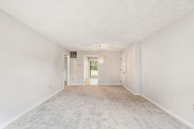396 Boston Rd 302, Billerica, MA 01821