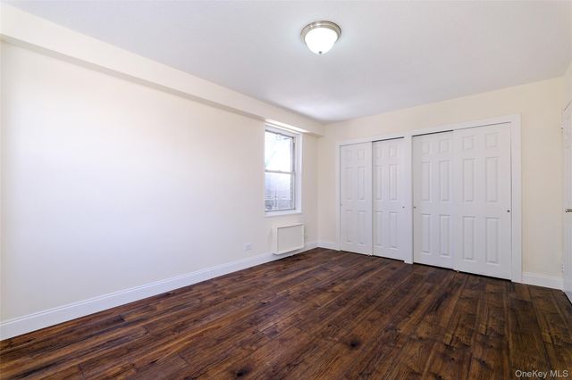 2550 Olinville Avenue 6K, Bronx, NY 10467