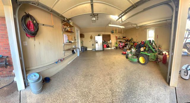 390 ROLLING ACRES AVE, Eads, TN 38028