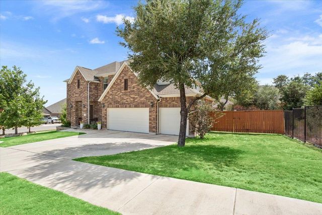 1106 Silent Oaks DR, Georgetown, TX 78628