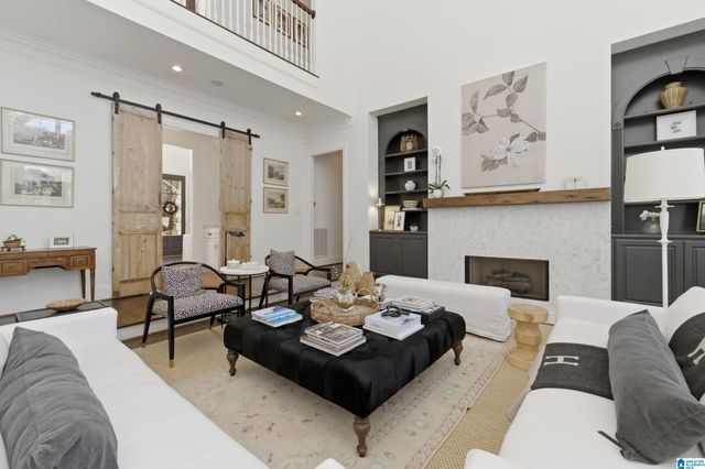 2301 LONGLEAF WAY, Vestavia Hills, AL 35243