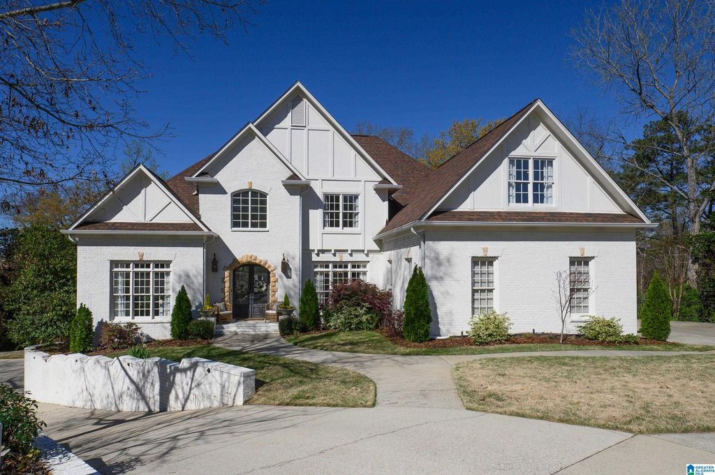 2301 LONGLEAF WAY, Vestavia Hills, AL 35243