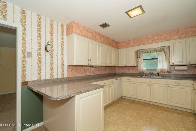 24 45th Street, Gulfport, MS 39507