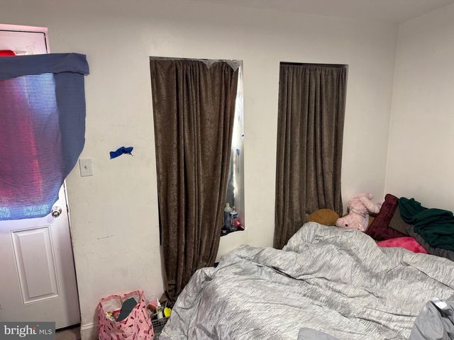 255 3RD ST, Gloucester City, NJ 08030