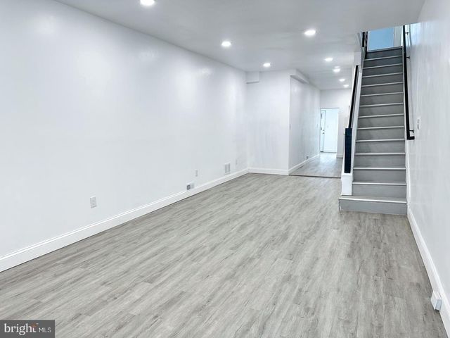 255 3RD ST, Gloucester City, NJ 08030