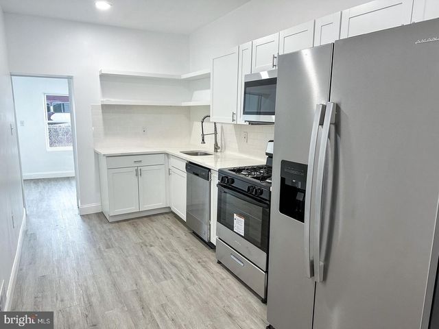 255 3RD ST, Gloucester City, NJ 08030