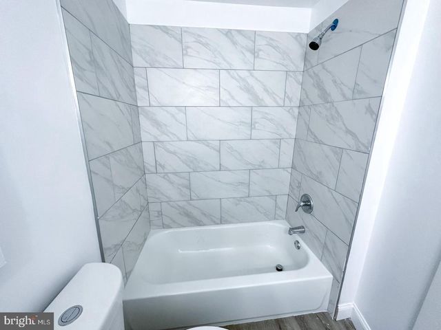 255 3RD ST, Gloucester City, NJ 08030