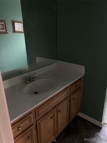 6118 Willow Glen Drive, Montgomery, AL 36117