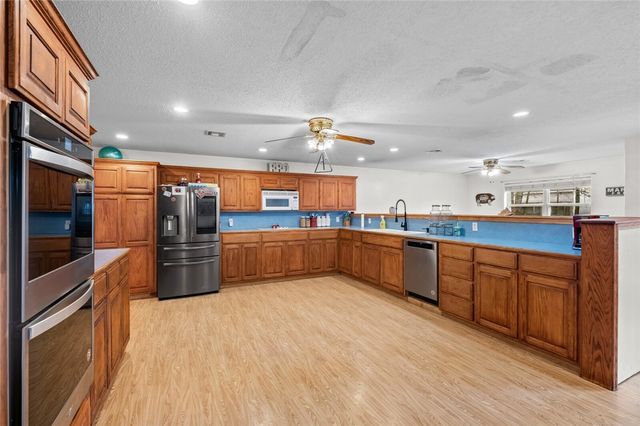 9336 Highway 412 Alt., Twin Oaks, OK 74368