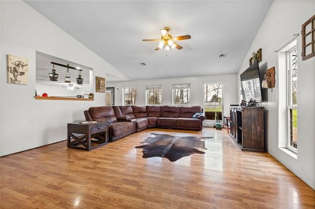 9336 Highway 412 Alt., Twin Oaks, OK 74368