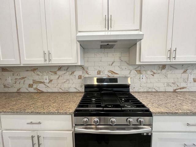 5706 Howell Street A, Houston, TX 77032