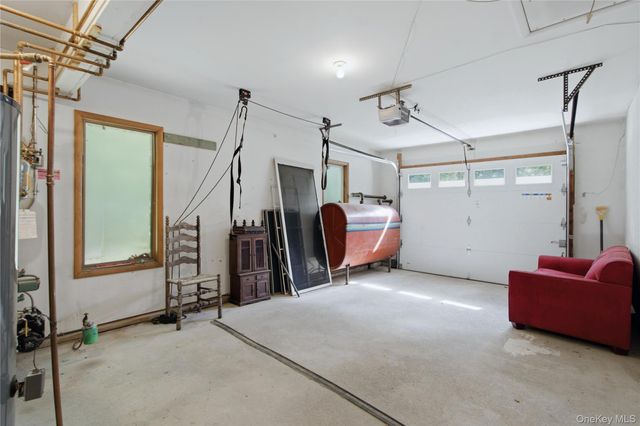 4 Loggers Court, Carmel, NY 10512