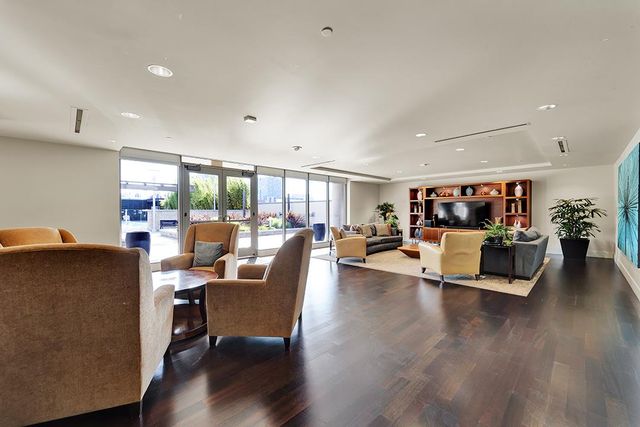 88 E San Fernando Street 1203, San Jose, CA 95113