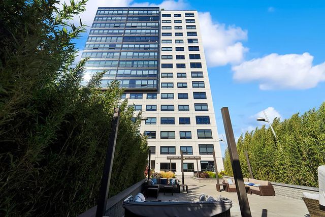 88 E San Fernando Street 1203, San Jose, CA 95113