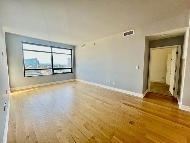 88 E San Fernando Street 1203, San Jose, CA 95113