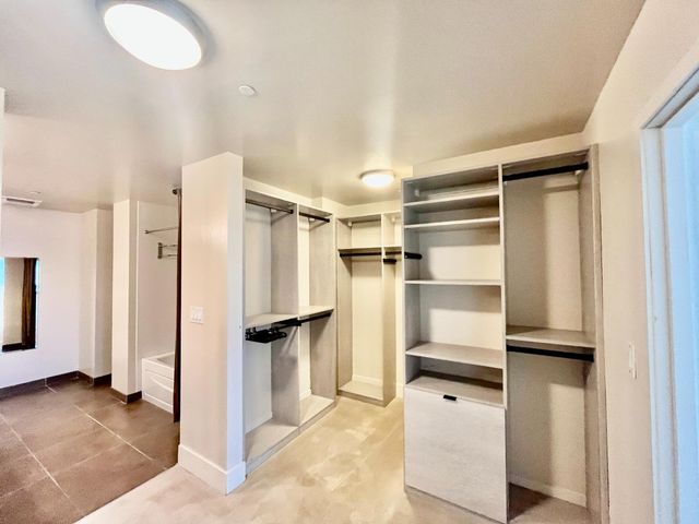 88 E San Fernando Street 1203, San Jose, CA 95113