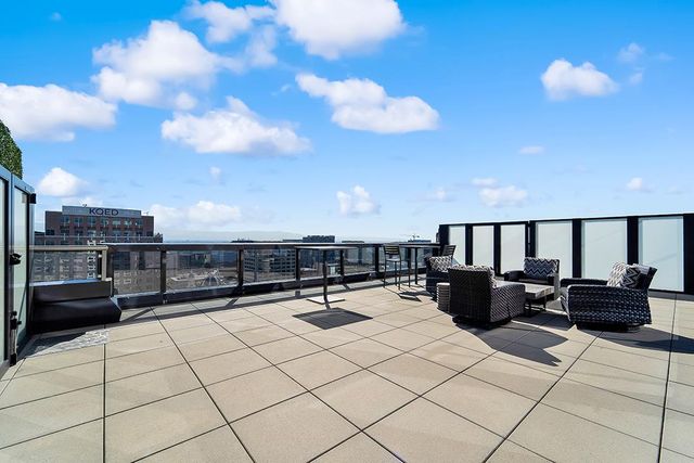 88 E San Fernando Street 1203, San Jose, CA 95113