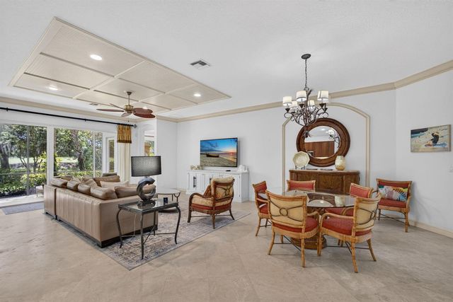 11558 Villa Vasari Drive, Palm Beach Gardens, FL 33418